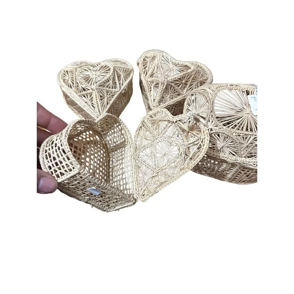 Vintage Potpourri Wicker Basket Lot of 4 New Deadstock Hearts and Circle 80s